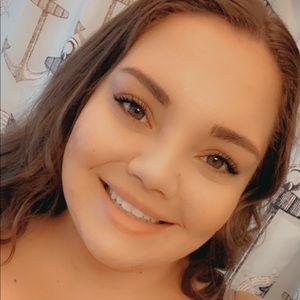 Meet your Posher, Kristina